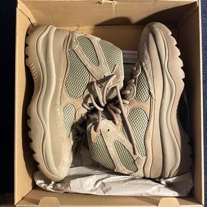 Yeezy Desert Boots Rock